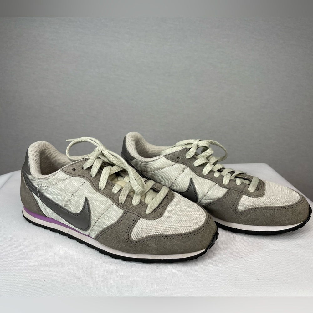 Nike Womens Genicco 644451-050 Gray Casual Shoes Sneakers Size 7